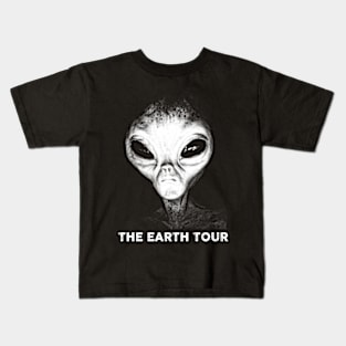 the earth tour alien Kids T-Shirt